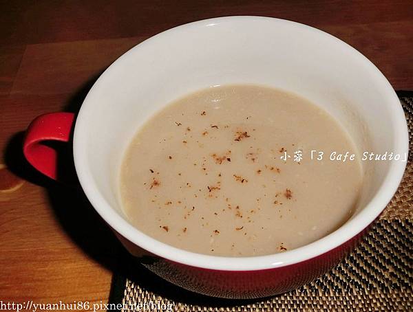 『3 Cafe Studio』異國料理西班牙海鮮烤飯、辣番茄雞肉義大利麵 ~-義式