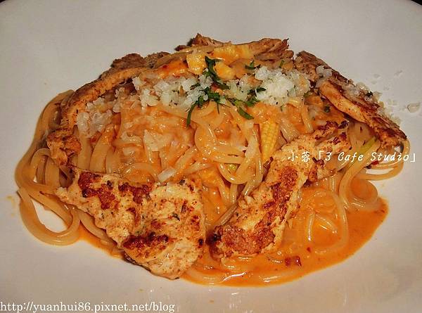 『3 Cafe Studio』異國料理西班牙海鮮烤飯、辣番茄雞肉義大利麵 ~-義式 『3 Cafe Studio』異國料理西班牙海鮮烤飯、辣番茄雞肉義大利麵 ~-義式