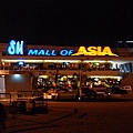 MNL026_好大的Mall.晚餐要在這邊解決.jpg