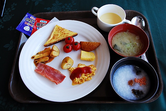 今日早餐~中日西合併