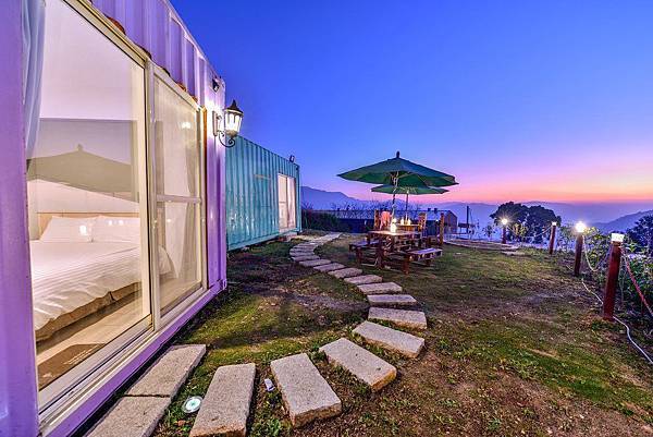 南投住宿 清境 境星空民宿 星空下的繽紛舒適貨櫃小屋 Yucin S Insight Yucinsight 痞客邦