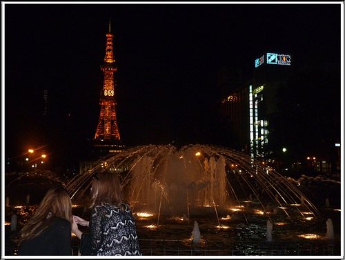 2011北海道之旅~大通公園。電視塔。狸小路10