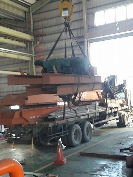 天車5.jpg 天車5.jpg