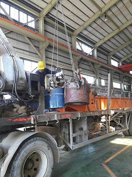 天車2.jpg 天車2.jpg