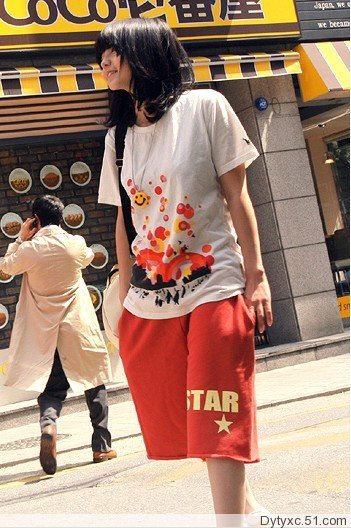 917时尚五分裤（橙红色）RM22