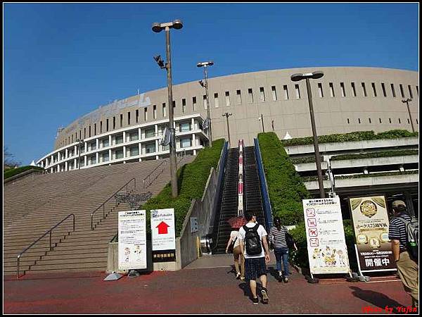 南九州Day5-2YAHOO巨蛋握手廣場001.jpg 南九州Day5-2YAHOO巨蛋握手廣場001.jpg