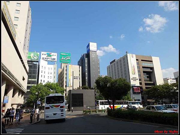 南九州Day5-6博多Hakata JR車站自由逛街購物018.jpg