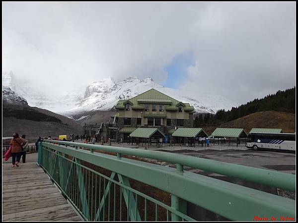 玩美加族-加拿大day3-5冰原午餐0002.jpg