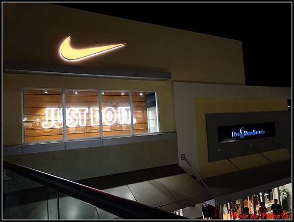 華泰名品城GLORIA OUTLETS016.jpg