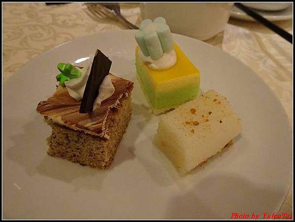 麗星郵輪day1-2晚餐033.jpg
