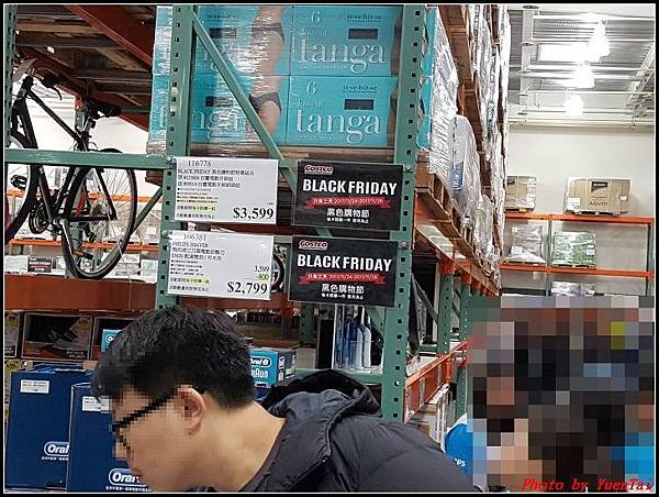 Costco Black Friday035.jpg