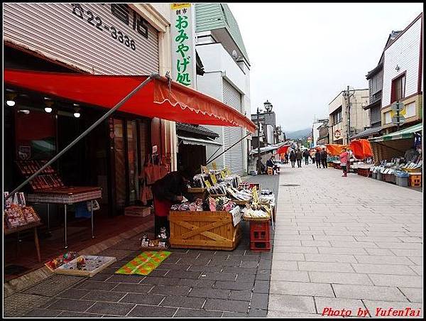 能登加賀屋day 5-2 輪島朝市093.jpg