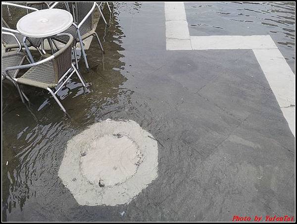 義大利day4-2 義大利淹水000048.jpg