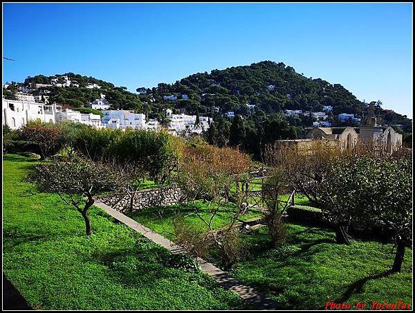 義大利day7-3 空中纜車(Chair lift)鳥瞰卡布里島000068.jpg