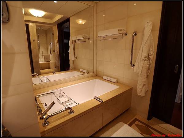 澳門DAY1-2 四季酒店015.jpg