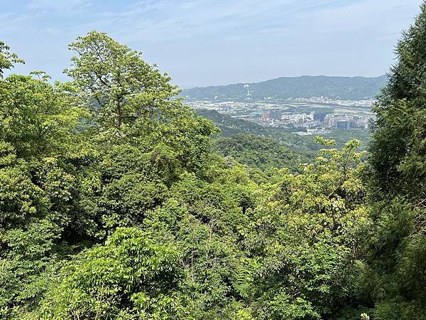 《新北市》土城區~朝山步道&火焰山步道~意外完成上天安排之旅