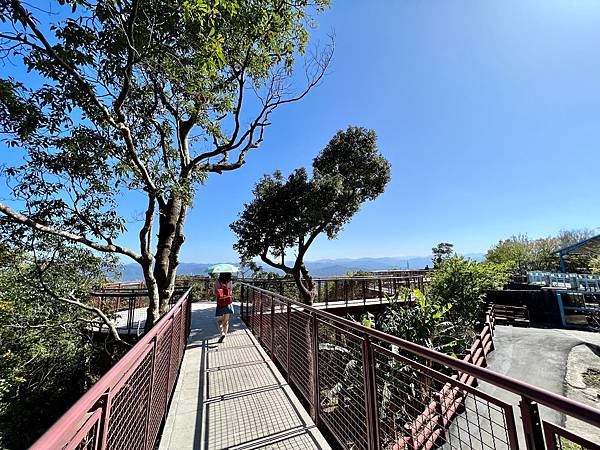 《台北市》碧湖步道、碧山露營場/天空步道~輕鬆遊