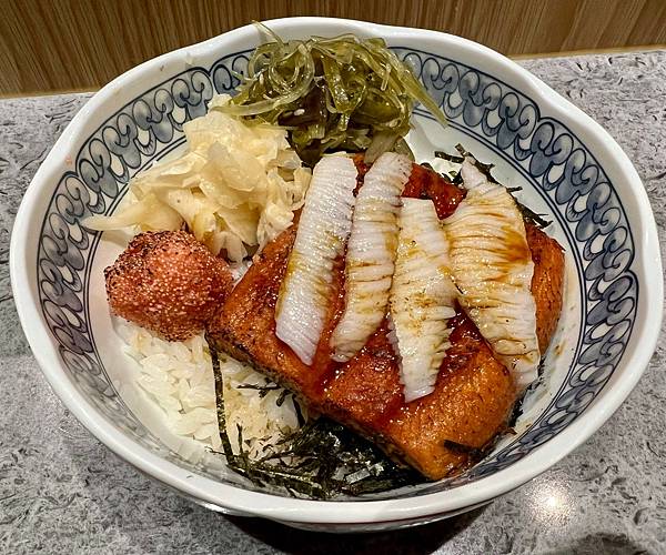 【終於、衷魚】新莊區日本地方料理~新莊體育館旁美食