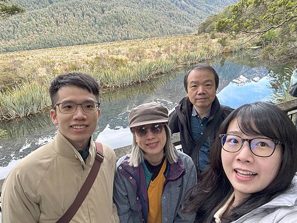 《紐西蘭南北島》2南島/普卡基湖、瓦納卡湖~家庭旅遊紀錄