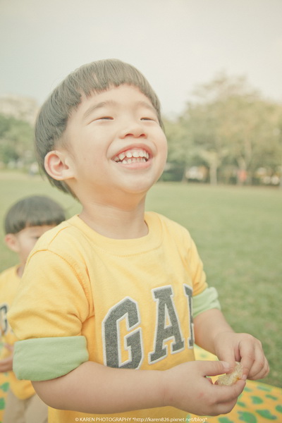 1368892086-2581889771