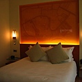Bed at Le Meridian Cyberport