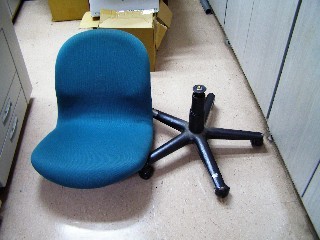 斷椅2