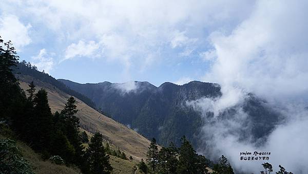 080雪山主東下翠池.jpg