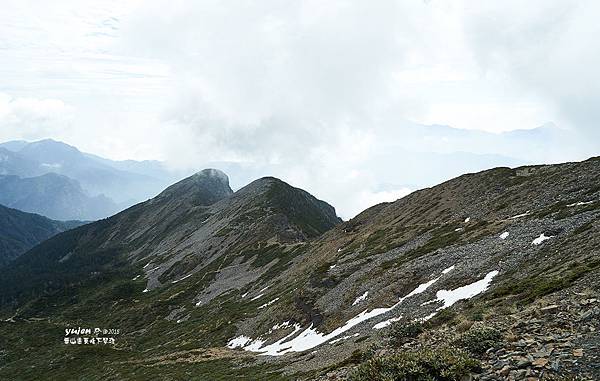 158雪山主東下翠池.jpg