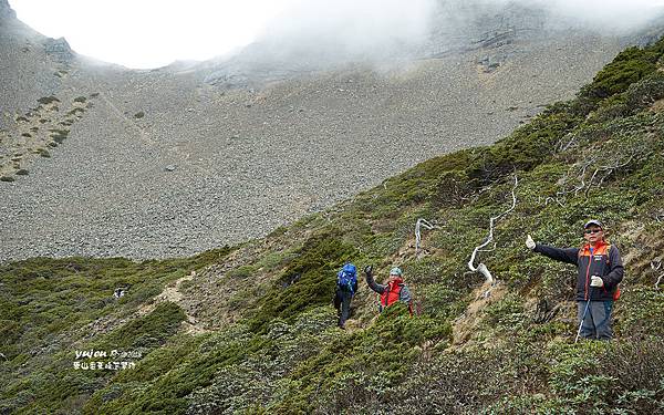 220雪山主東下翠池.jpg