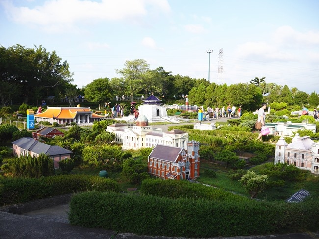 │遊。桃園│「小人國」親子FUN暑假。全新動感樂園+轟浪水樂園 一票玩到底