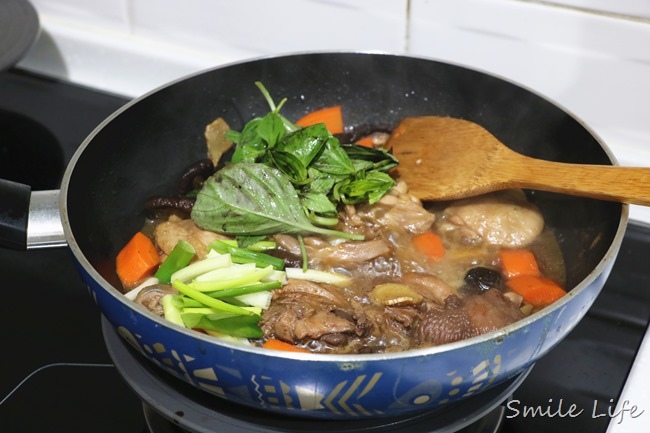 ▌食譜▌便當菜。無敵下飯「醬燒香菇雞腿」