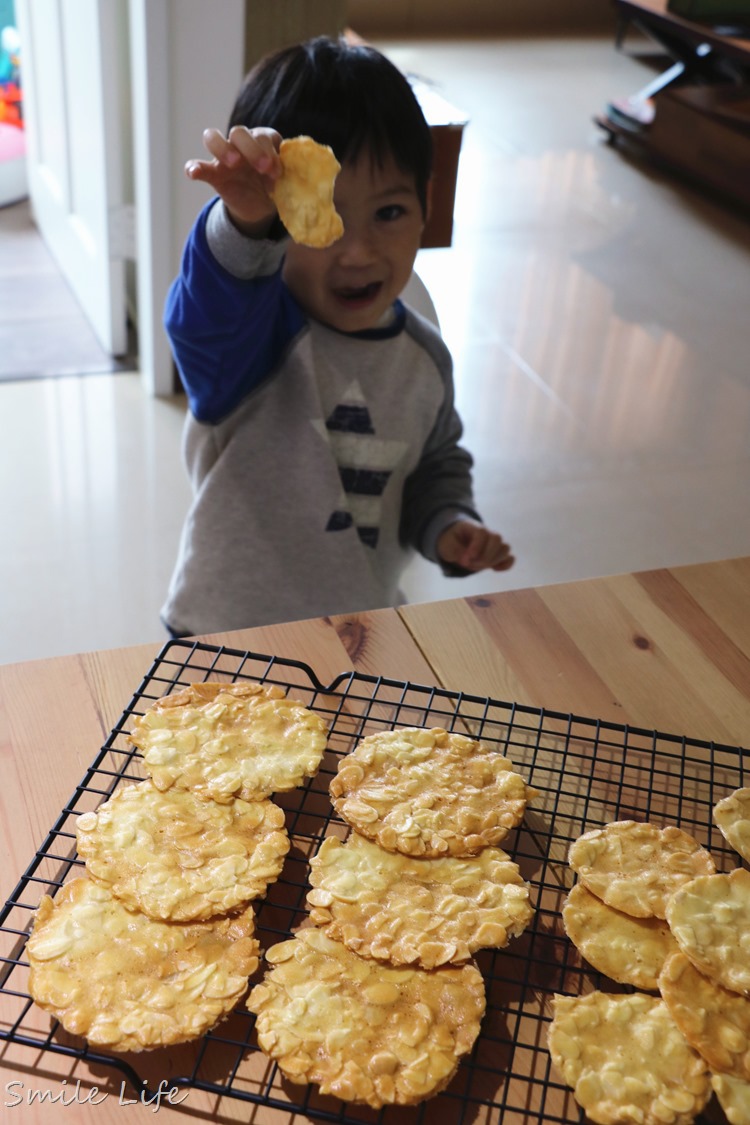 ▌食譜▌零技巧零失敗「杏仁瓦片」必學人氣甜點。如何烤得透薄有技巧！