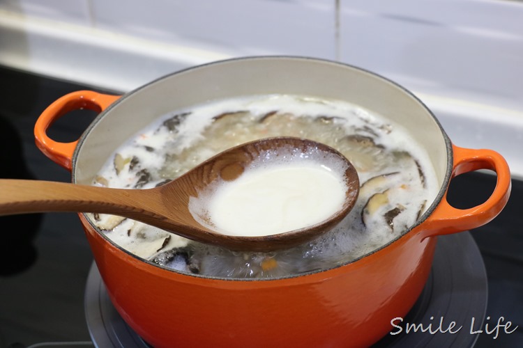 ▌副食品▌高鐵高纖好營養。1Y以上寶寶「菠菜吻仔魚牛肉粥」食譜