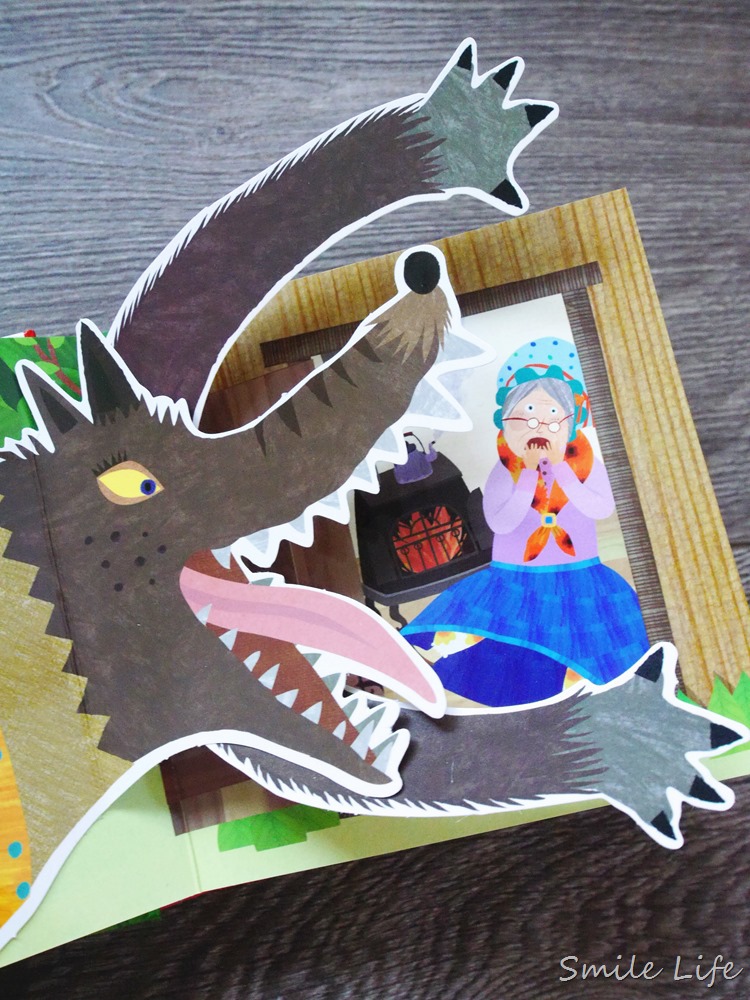 ▌童书分享▌拿起缩小灯跟著走进「立体绘本」每一页都精彩.