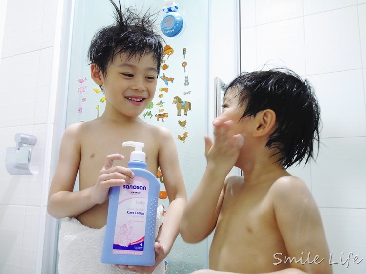 德國珊諾sanosan親膚溫和水解乳蛋白配方。長效保濕重拾baby香 德國珊諾sanosan親膚溫和水解乳蛋白配方。長效保濕重拾baby香