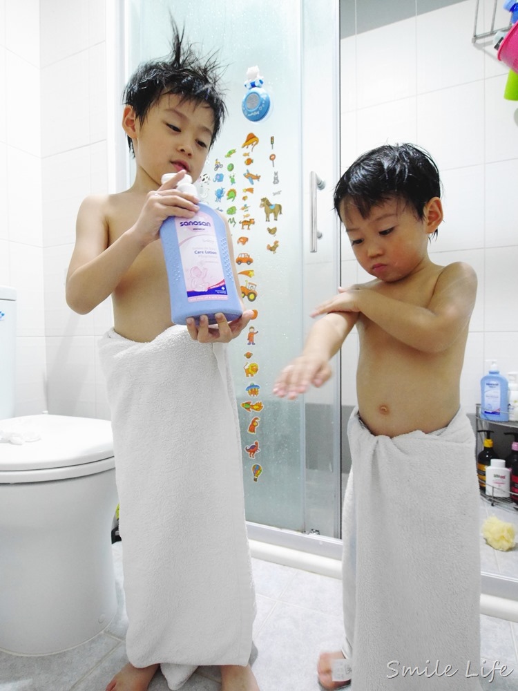 德國珊諾sanosan親膚溫和水解乳蛋白配方。長效保濕重拾baby香 德國珊諾sanosan親膚溫和水解乳蛋白配方。長效保濕重拾baby香
