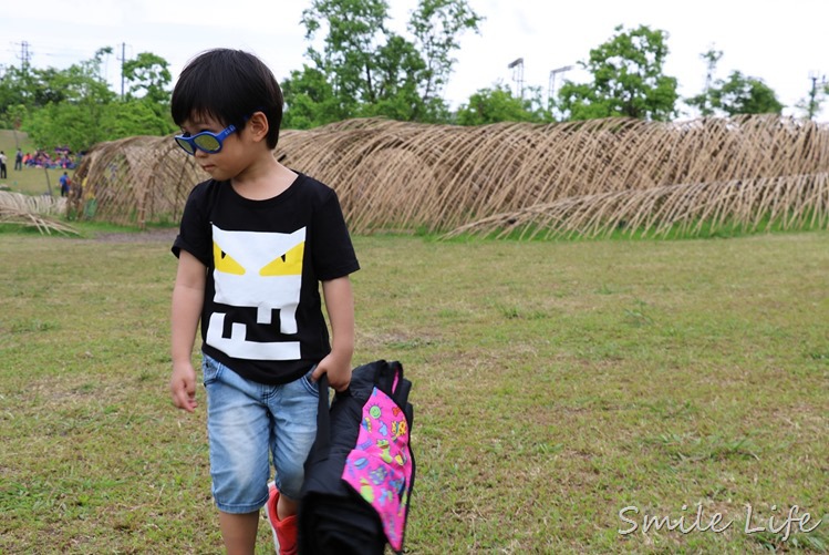前Zara baby設計師設計。瑞士SHADEZ幼童太陽眼鏡(0-12歲)。抗UV400耐彎折安全鏡架 前Zara baby設計師設計。瑞士SHADEZ幼童太陽眼鏡(0-12歲)。抗UV400耐彎折安全鏡架