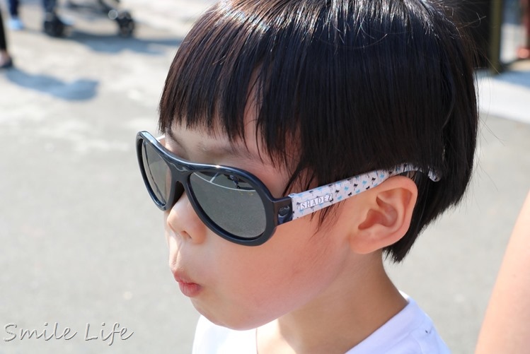 前Zara baby設計師設計。瑞士SHADEZ幼童太陽眼鏡(0-12歲)。抗UV400耐彎折安全鏡架 前Zara baby設計師設計。瑞士SHADEZ幼童太陽眼鏡(0-12歲)。抗UV400耐彎折安全鏡架
