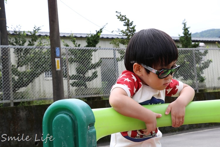 前Zara baby設計師設計。瑞士SHADEZ幼童太陽眼鏡(0-12歲)。抗UV400耐彎折安全鏡架 前Zara baby設計師設計。瑞士SHADEZ幼童太陽眼鏡(0-12歲)。抗UV400耐彎折安全鏡架