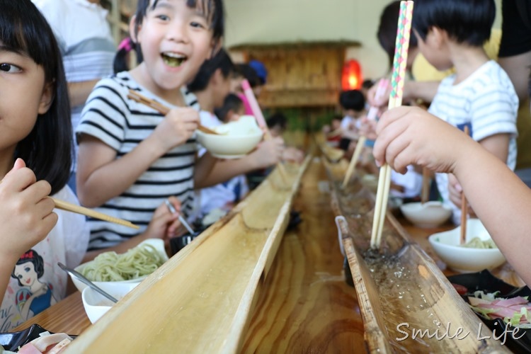 ▌親子景點▌山上人家「石碇許家手工麵線」古法手作甩甩麵+泌涼流水麵 小職人麵魂