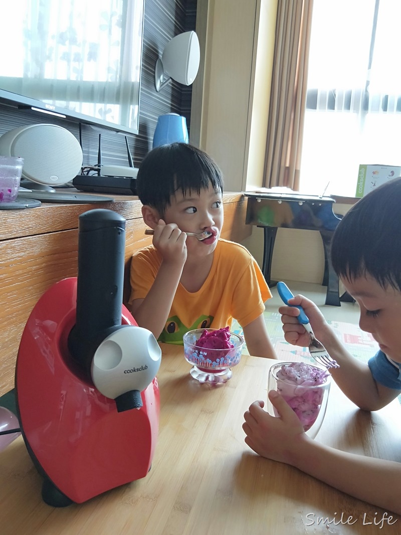 ▌食譜 ▌澳洲Cooksclub水果冰淇淋機。自製100%天然水果冰淇淋  維媽團購