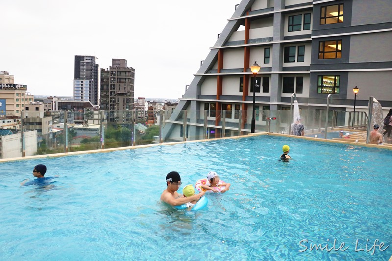 兆品酒店礁溪,親子積木溫泉飯店,湯圍溝公園,露天無邊際游泳池,積木博物館,Fun樂園兒童遊戲室,初食軒餐廳,宜蘭,礁溪,溫泉,泡湯,親子飯店,親子,住宿,無邊際泳池,兆品酒