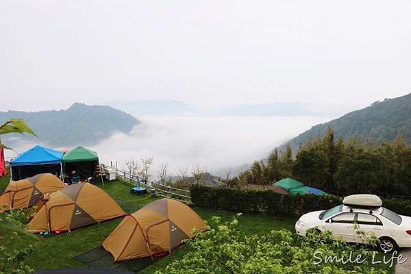 森林人第08露 苗栗泰安 目上景露營區 豐厚草皮 絕美雲海 璀璨百萬星空 螢火蟲 賞櫻 Smile Life維媽育兒生活 痞客邦