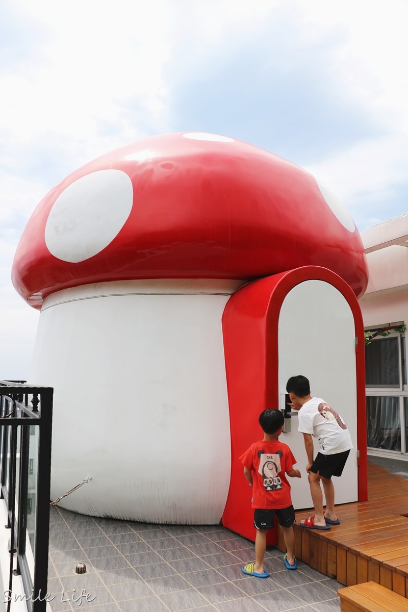 ▌花蓮親子民宿▌壽豐鄉。超酷巴士親子房「海蜻蜓海景民宿」。一走出陽台就能擁有全台灣最美東海岸的天然景致