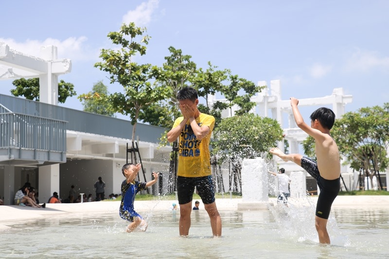 河樂廣場,親水公園,台南景點,免費玩水,古羅馬風,親子活動,自然景觀,台南,中西區,親子,玩水,免費,景點,露天水景