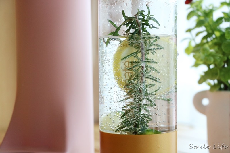 ▌8/24開團預告▌全台最迷你「美國Drinkmate G258 Mini 氣泡機」。可直接打果汁、果醋、製作纖體香草氣泡水 ▌8/24開團預告▌全台最迷你「美國Drinkmate G258 Mini 氣泡機」。可直接打果汁、果醋、製作纖體香草氣泡水
