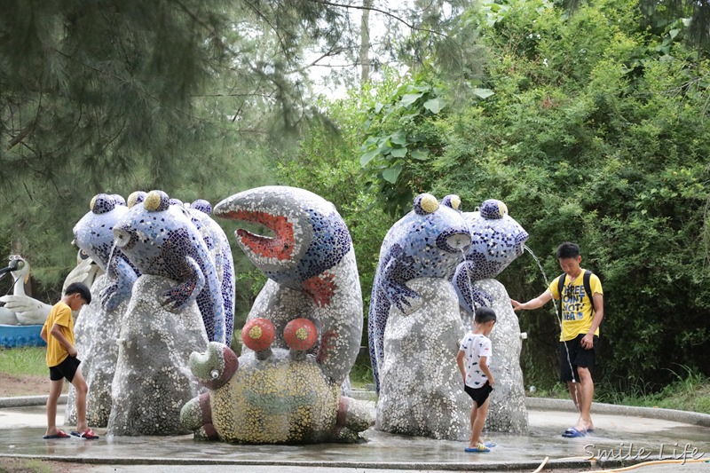 ▌森林人13露▌隱世忘憂森林、水上夢幻星空帳。台南雙春濱海遊憩區-vanaheim愛莊園露營區(雙春濱海遊憩區)。沙灘海景、滑水道、烤肉、協力車、潟湖綠林 ▌森林人13露▌隱世忘憂森林、水上夢幻星空帳。台南雙春濱海遊憩區-vanaheim愛莊園露營區(雙春濱海遊憩區)。沙灘海景、滑水道、烤肉、協力車、潟湖綠林