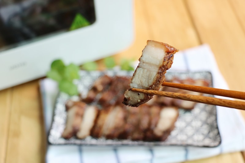 ▌韓國VOTO氣炸烤箱。食譜▌超簡單醃製方法、超罪惡的下飯菜「五香椒鹽五花肉」 ▌韓國VOTO氣炸烤箱。食譜▌超簡單醃製方法、超罪惡的下飯菜「五香椒鹽五花肉」