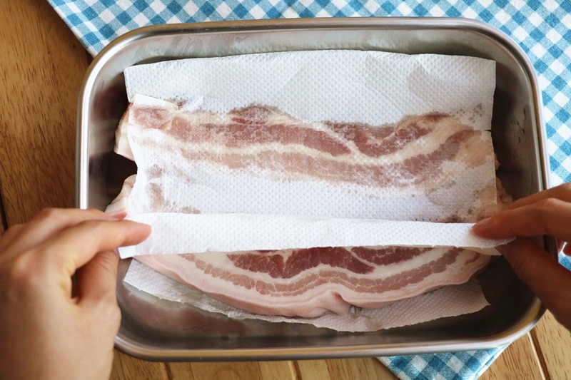▌韓國VOTO氣炸烤箱。食譜▌超簡單醃製方法、超罪惡的下飯菜「五香椒鹽五花肉」 ▌韓國VOTO氣炸烤箱。食譜▌超簡單醃製方法、超罪惡的下飯菜「五香椒鹽五花肉」