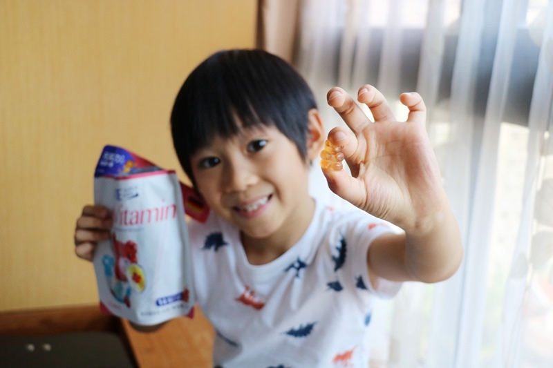 兒童機能軟糖推薦【ACE Super kids機能Q】添加維他命D、DHA、益生菌、綜合維他命…素食朋友也能吃,還有牙博士固齒棒棒糖哦 兒童機能軟糖推薦【ACE Super kids機能Q】添加維他命D、DHA、益生菌、綜合維他命…素食朋友也能吃,還有牙博士固齒棒棒糖哦